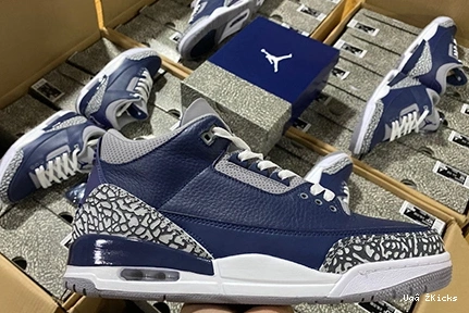 3 “Midnight 402 Jordan Air Navy” Vibrant CT8532-401 0705